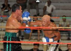 Foto de la galería: Kojak Ríos vs. La Mula Fuchs, en el Brown