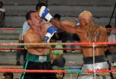 Foto de la galería: Kojak Ríos vs. La Mula Fuchs, en el Brown
