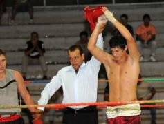 Foto de la galería: Kojak Ríos vs. La Mula Fuchs, en el Brown