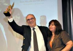 Sixto Fotografías. Sociedad. Centro del Conocimiento - El Siprem distingue a Periodistas de Misiones!!!