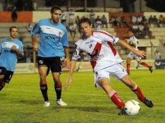 Sixto Fotografías. Deportes. Torneo Regional Federal Amateur - Guaraní 3-SP.Patria 0