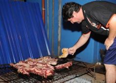 Foto de la galería: Estación de Servicios Santa Catalina despide el 2011