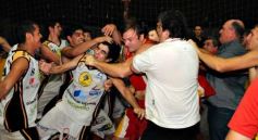 Foto de la galería: Tokio 78 - Talleres de Tucumán 77. Final con incidentes!!!