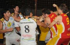 Foto de la galería: Tokio 78 - Talleres de Tucumán 77. Final con incidentes!!!