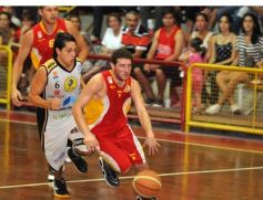 Foto de la galería: Tokio 78 - Talleres de Tucumán 77. Final con incidentes!!!