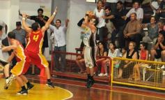 Foto de la galería: Tokio 78 - Talleres de Tucumán 77. Final con incidentes!!!