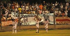 Foto de la galería: Brown 1-Guaraní 2