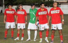 Foto de la galería: Brown 1-Guaraní 2