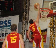 Foto de la galería: Tokio 81-Mitre 75