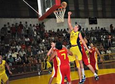 Foto de la galería: Tokio 81-Mitre 75