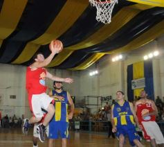 Foto de la galería: Mitre 83-Tokio 69