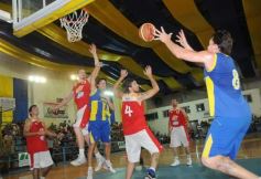 Foto de la galería: Mitre 83-Tokio 69