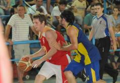 Foto de la galería: Tokio campeón venció a Mitre por 86 a 53