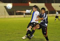 Foto de la galería: Guaraní 2-Mitre 0