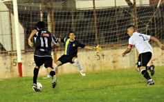 Foto de la galería: Guaraní 2-Mitre 0