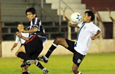 Foto de la galería: Guaraní 2-Mitre 0