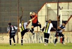 Foto de la galería: Guaraní 2-Mitre 0