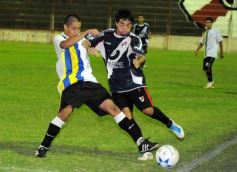 Foto de la galería: Guaraní 2-Mitre 0