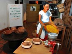 Foto de la galería: Muestra federal de Artesanías del Bicentenario