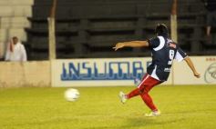 Foto de la galería: Guaraní 2-Brown 0