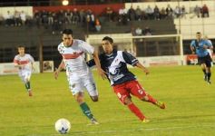 Foto de la galería: Guaraní 2-Brown 0