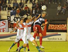 Foto de la galería: Guaraní 2-Brown 0