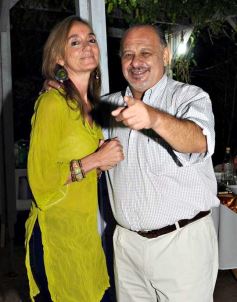 Foto de la galería: Rubén César Ramos y Carmen Báez Vergara