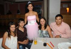 Foto de la galería: Los 15 de Diana Fariña en el Julio César