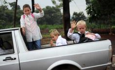 Foto de la galería: O.N.G. Conciencia  visita escuelas de Andresito