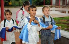 Foto de la galería: O.N.G. Conciencia  visita escuelas de Andresito