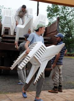 Foto de la galería: O.N.G. Conciencia  visita escuelas de Andresito