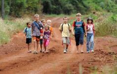 Foto de la galería: O.N.G. Conciencia  visita escuelas de Andresito