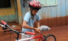 Foto de la galería: O.N.G. Conciencia  visita escuelas de Andresito