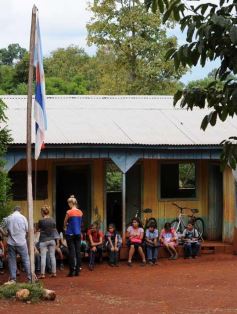 Foto de la galería: O.N.G. Conciencia  visita escuelas de Andresito