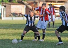 Foto de la galería: Atlético Posadas 2 - Sporting de Santo Pipó 1