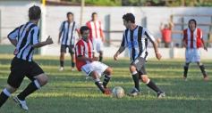 Foto de la galería: Atlético Posadas 2 - Sporting de Santo Pipó 1