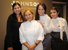 Foto de la galería: Presentación de productos Johnson a clientes y amigos