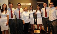 Foto de la galería: Presentación de productos Johnson a clientes y amigos