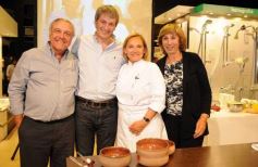 Foto de la galería: Presentación de productos Johnson a clientes y amigos