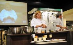 Foto de la galería: Presentación de productos Johnson a clientes y amigos