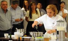 Foto de la galería: Presentación de productos Johnson a clientes y amigos