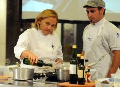 Foto de la galería: Presentación de productos Johnson a clientes y amigos