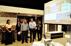 Foto de la galería: Presentación de productos Johnson a clientes y amigos