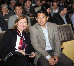 Foto de la galería: Mario “Pacho” O’ Donnell disertó en el Teatro Lírico