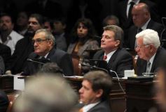 Foto de la galería: Apertura de las sesiones ordinarias de la Legislatura en el Teatro de Prosa