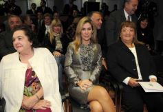 Foto de la galería: Apertura de las sesiones ordinarias de la Legislatura en el Teatro de Prosa