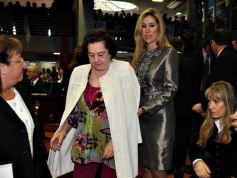 Foto de la galería: Apertura de las sesiones ordinarias de la Legislatura en el Teatro de Prosa