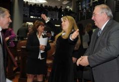 Foto de la galería: Apertura de las sesiones ordinarias de la Legislatura en el Teatro de Prosa