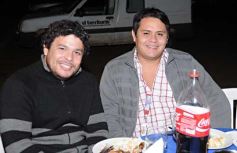 Foto de la galería: Cena y brindis: Día del Trabajador