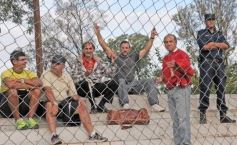 Foto de la galería: Viaje de apoyo y esperanza. Hinchas de Guaraní Antonio Franco